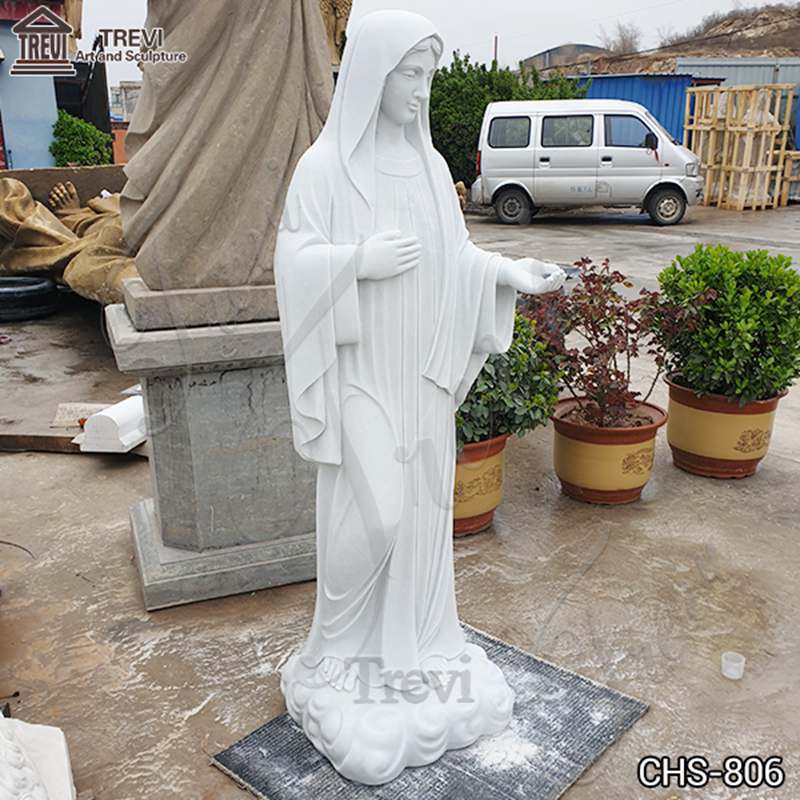 outdoor Virgin Mary statue