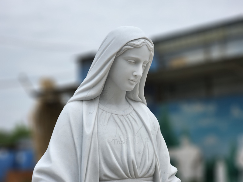 Catholic statue-Trevi Sculpture