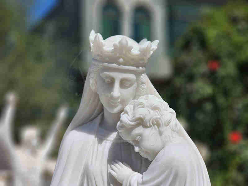 mary queen of heaven statue-Trevi Sculpture