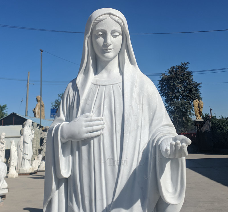 our lady queen of peace statue-Trevi Statue (2)