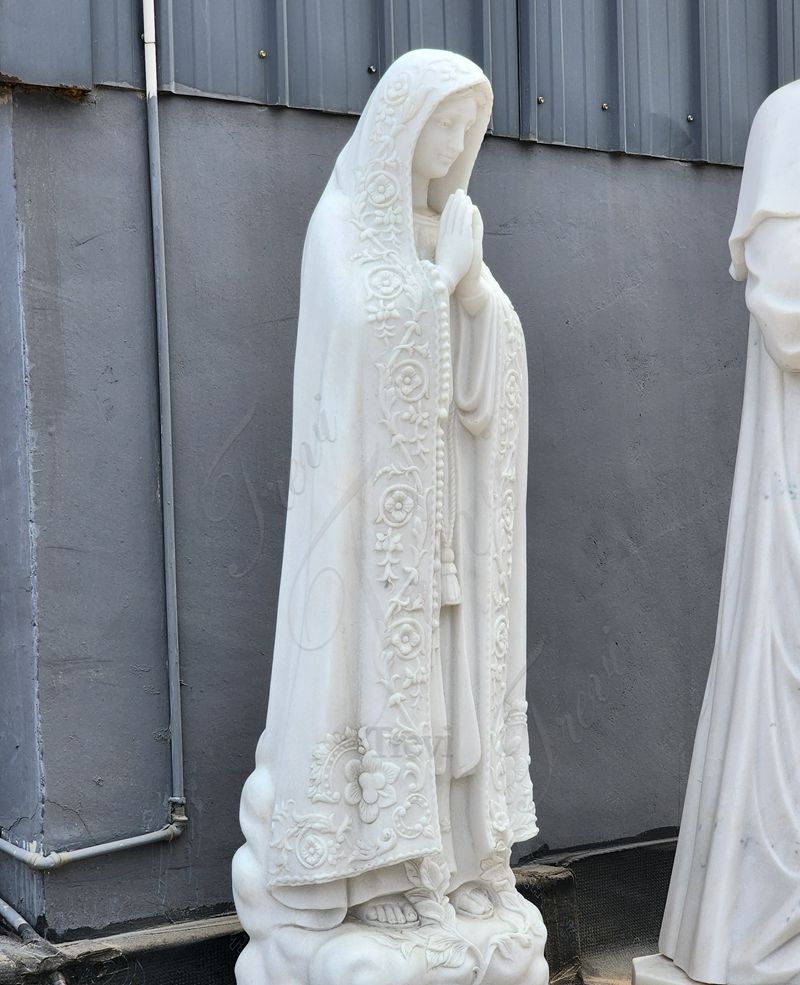 virgin mary sculpture-Trevi Statue